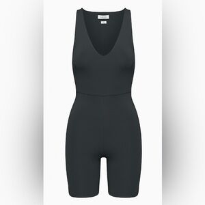Aritzia Babaton Contour V-Neck Romper